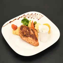 صدر دجاج بالكريمة والفطر
